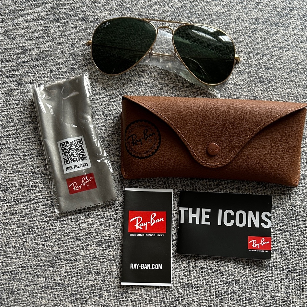 Ray-Ban Aviator Sunglasses with Case RB3025 BRAND NEW
